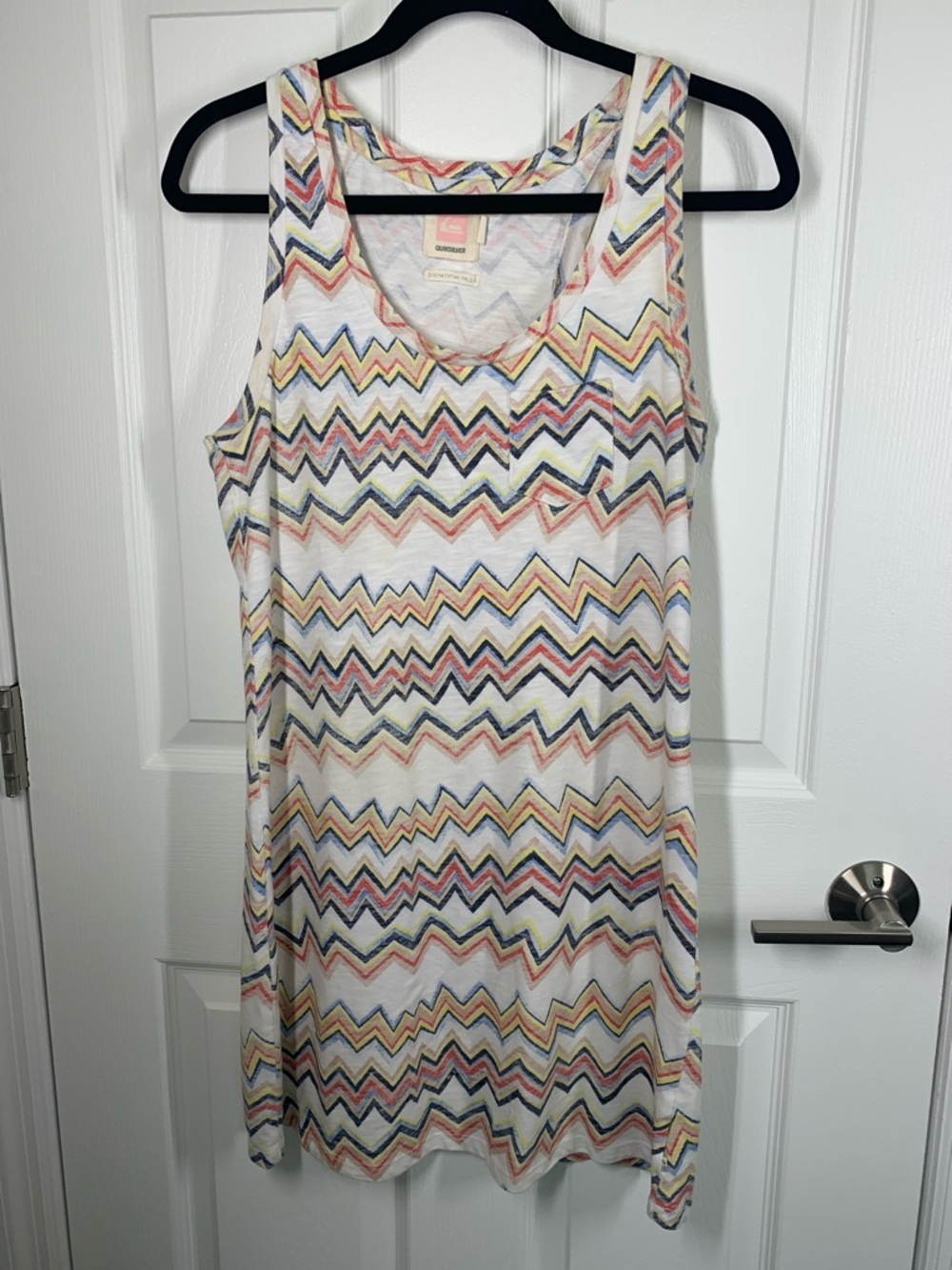 Quicksilver abstract chevron print racerback tank dress size small